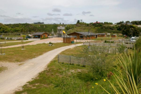 Отель Hokitika Holiday Park  Хокитика